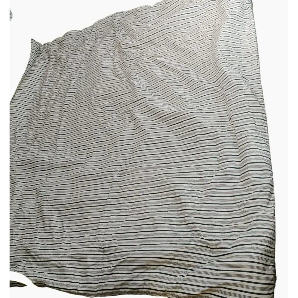 Ralph Lauren Queen / Full Reversible Comforter Blue Paisley Stripes 100% Cotton